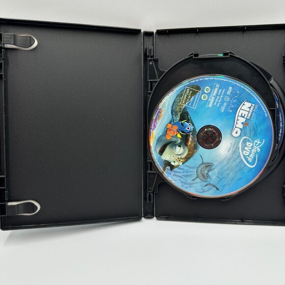 TitleFinding Nemo Collectors Edition 3 Disc Combo DVD Blu-ray Disney 2003 - Picture 3 of 4